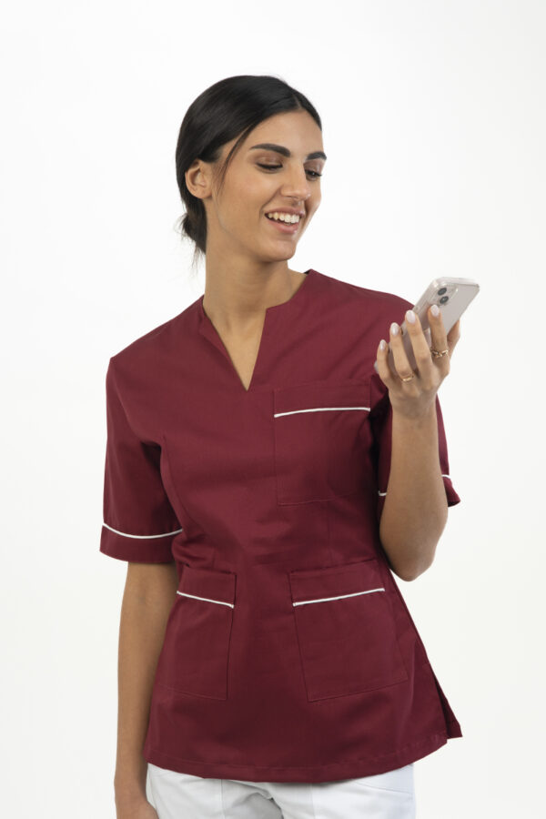 Casacca donna collo a goccia bordeaux profili bianchi